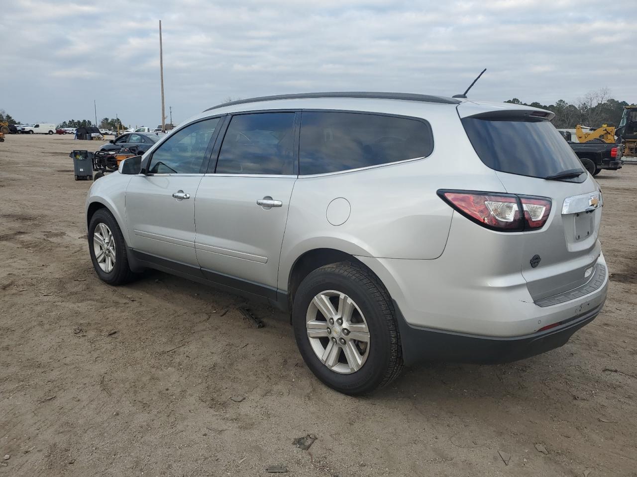 2014 Chevrolet Traverse - Image 2