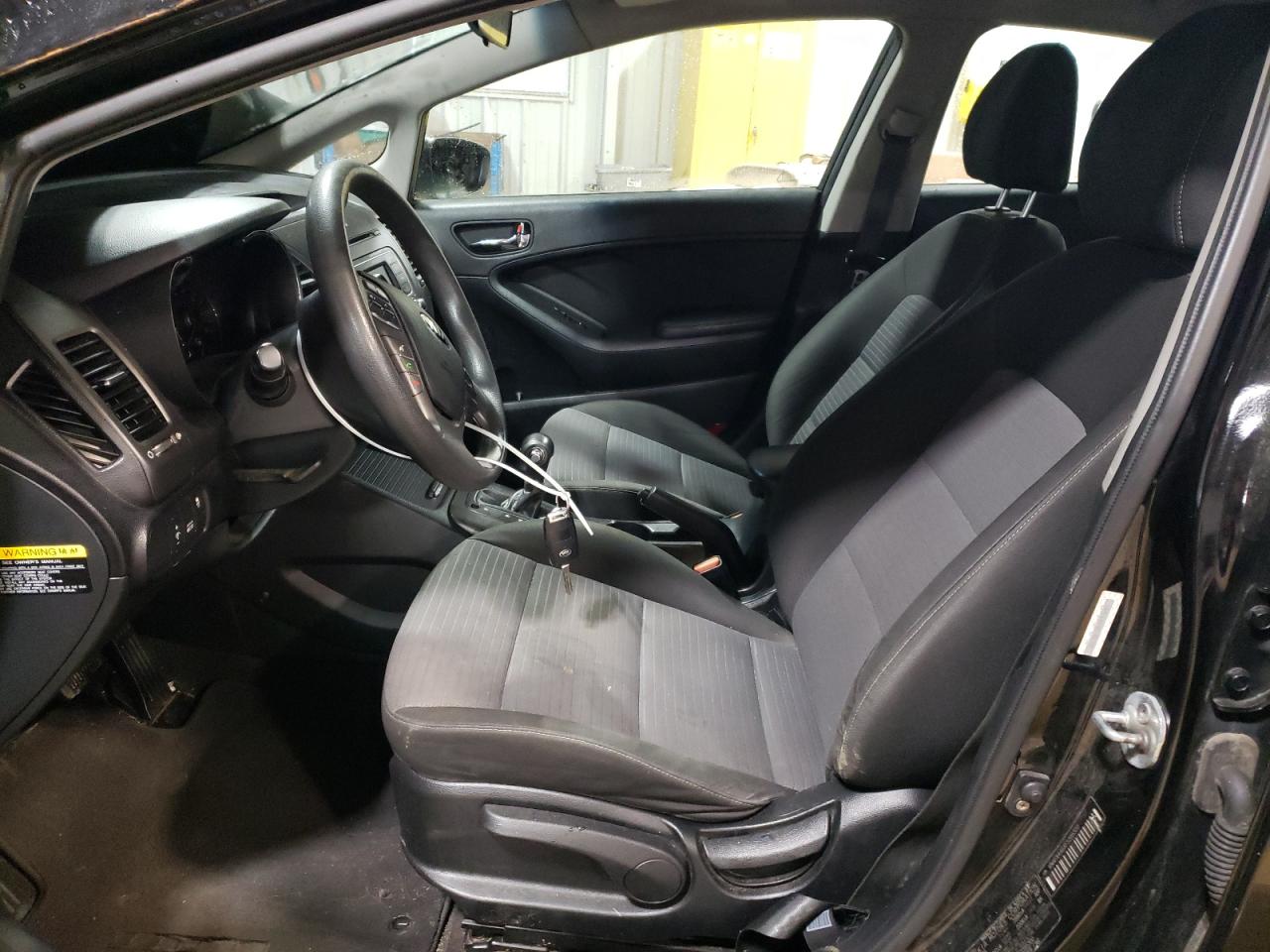 2015 Kia Forte - Image 7