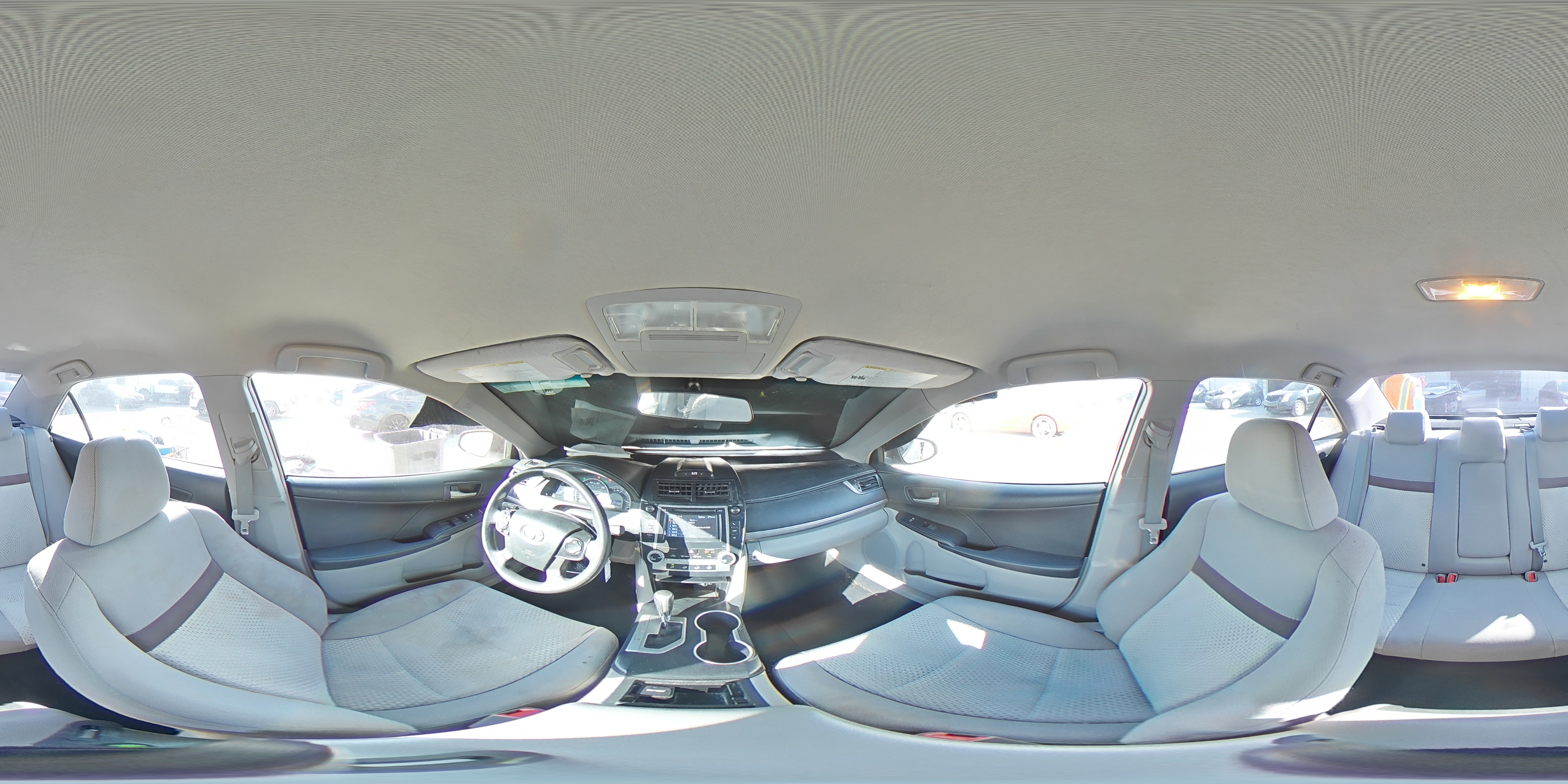 2012 Toyota Camry - Image 14