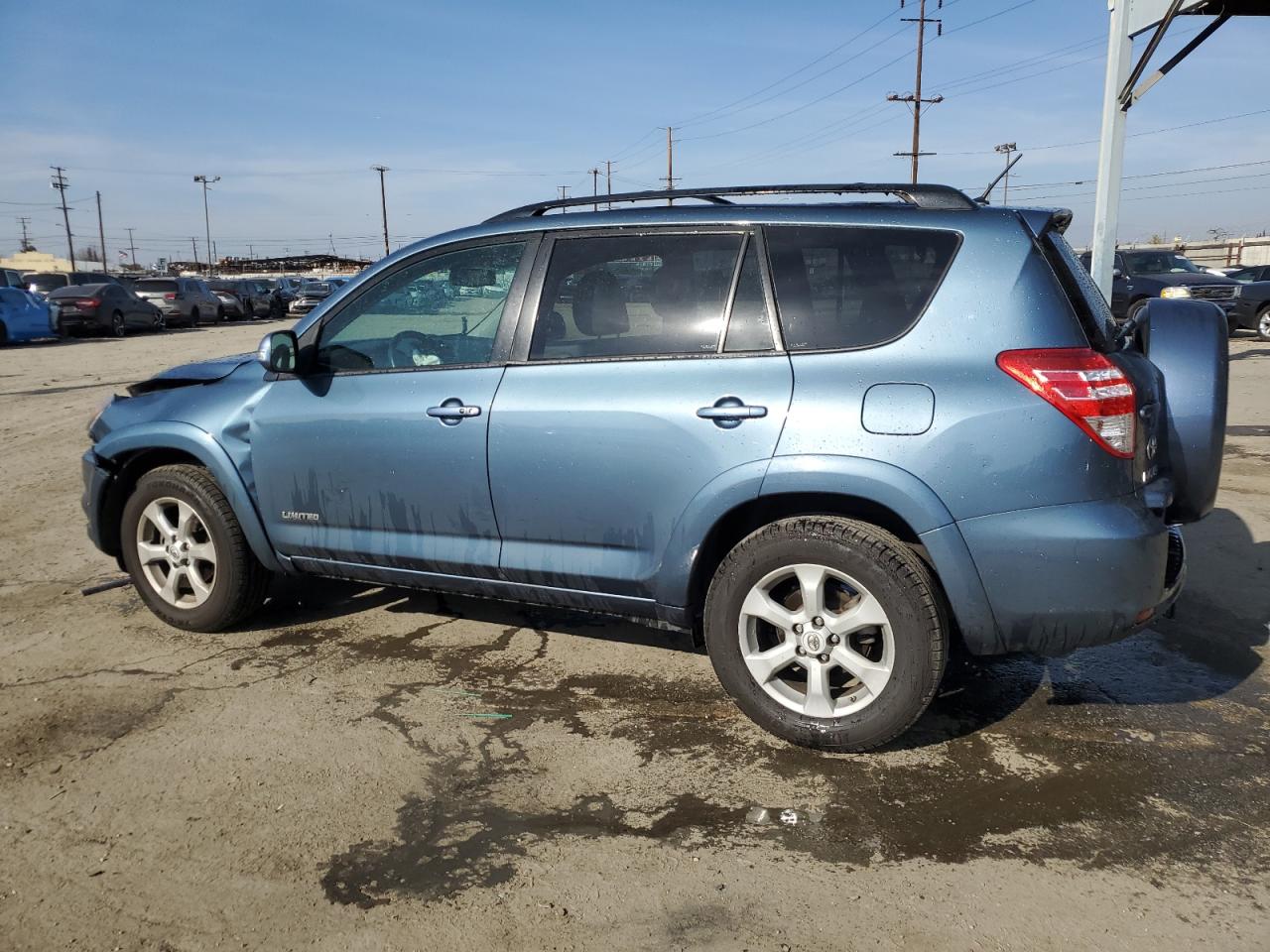 2012 Toyota RAV 4 - Image 2