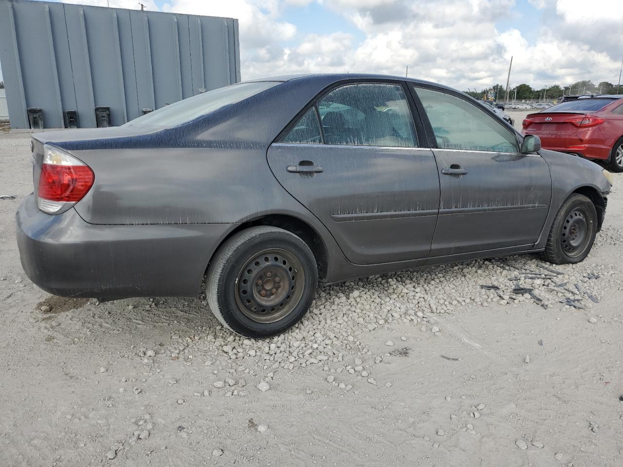 2002 Toyota Camry - Image 3
