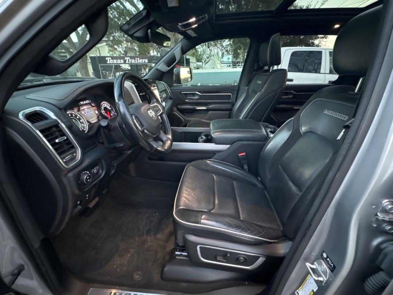 2021 RAM 1500 - Image 5