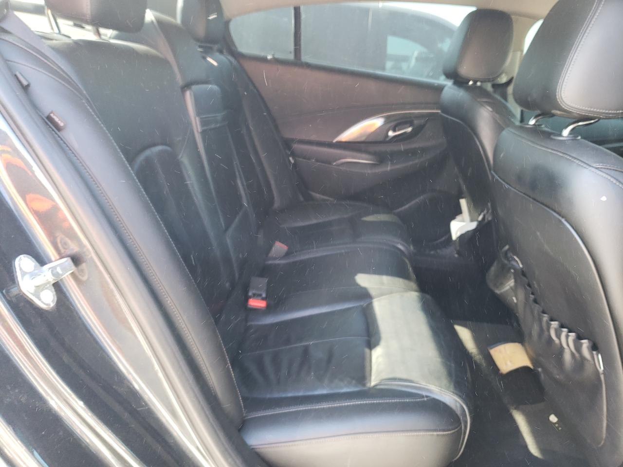 2016 Buick LaCrosse - Image 10