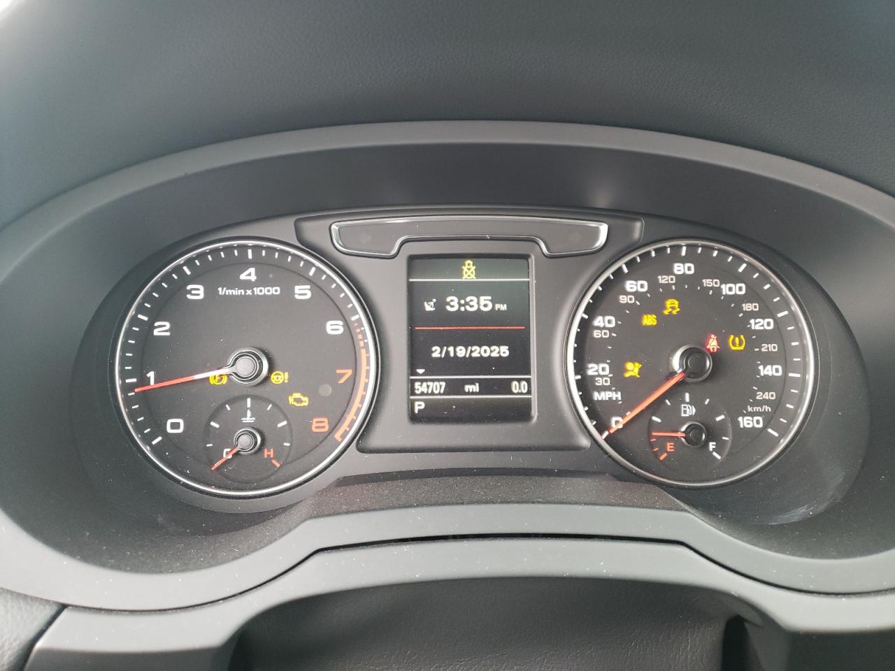 2016 Audi Q3 - Image 9