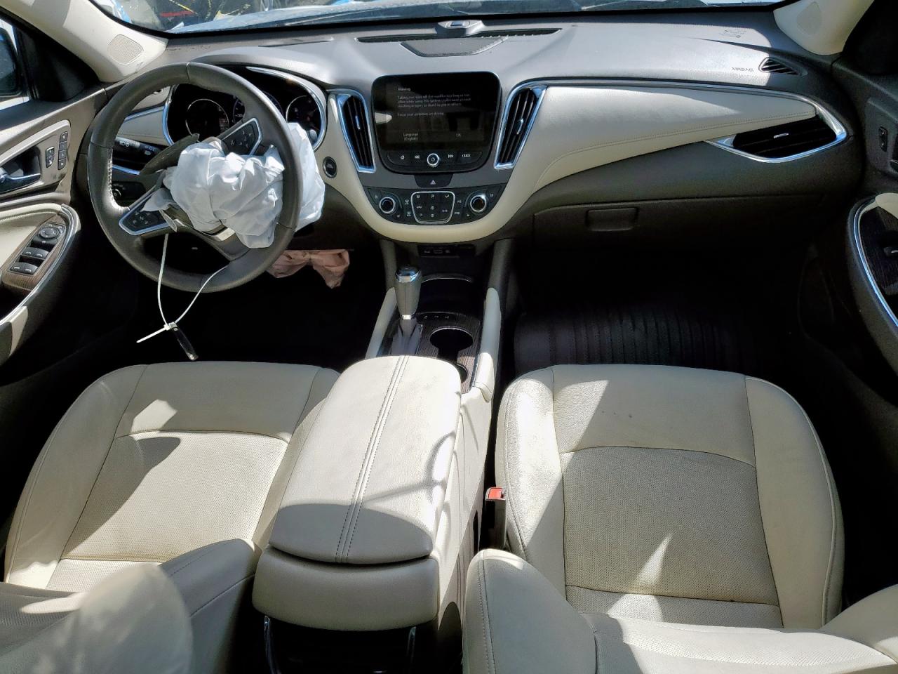 2019 Chevrolet Malibu - Image 8