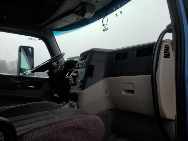 2018 PETERBILT 579   