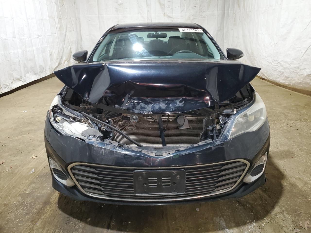 2013 Toyota Avalon - Image 5