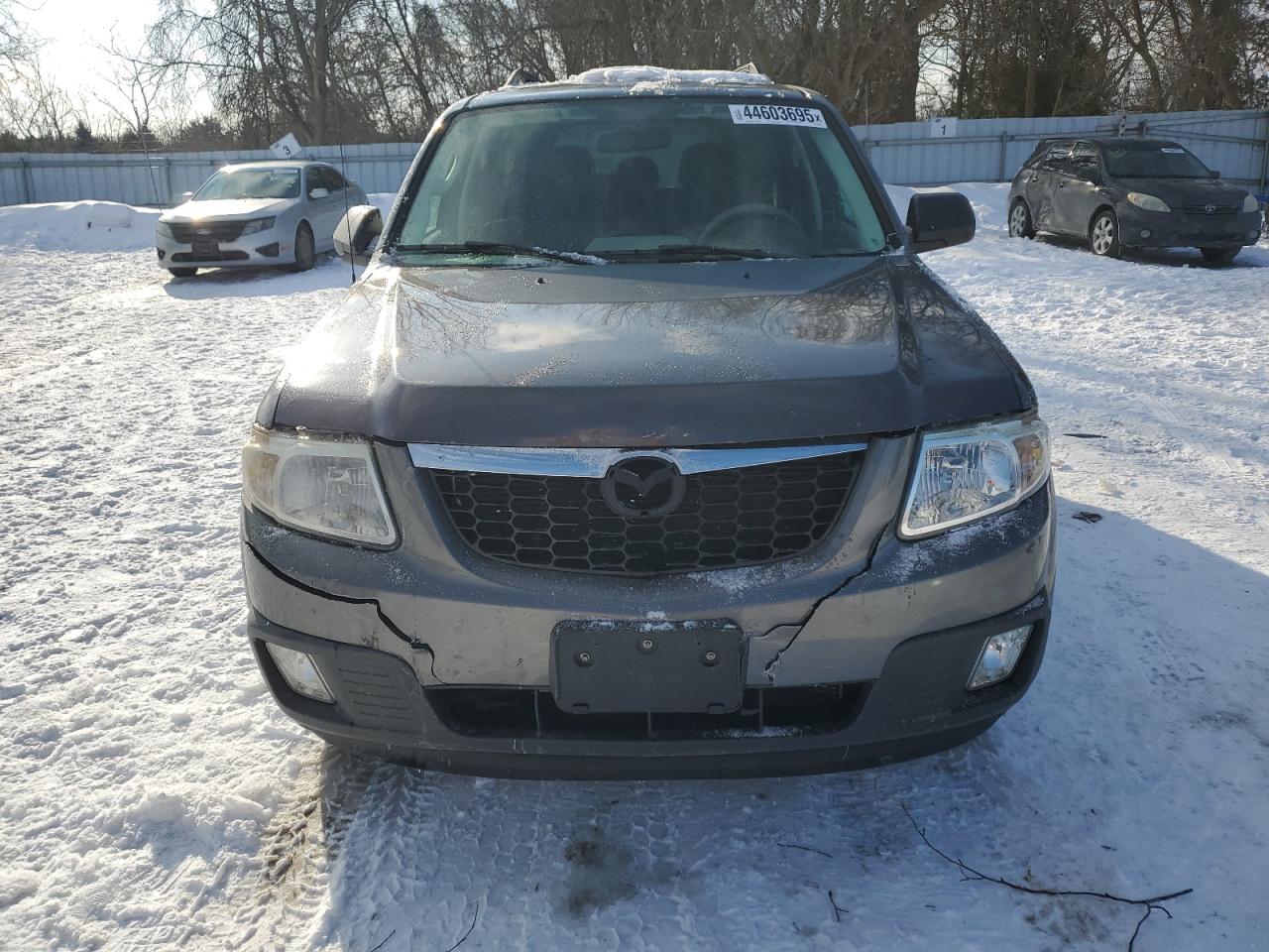 2011 Mazda Tribute - Image 5