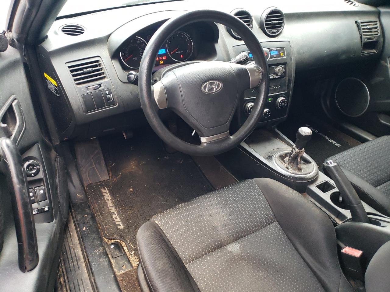 2008 Hyundai Tiburon - Image 8