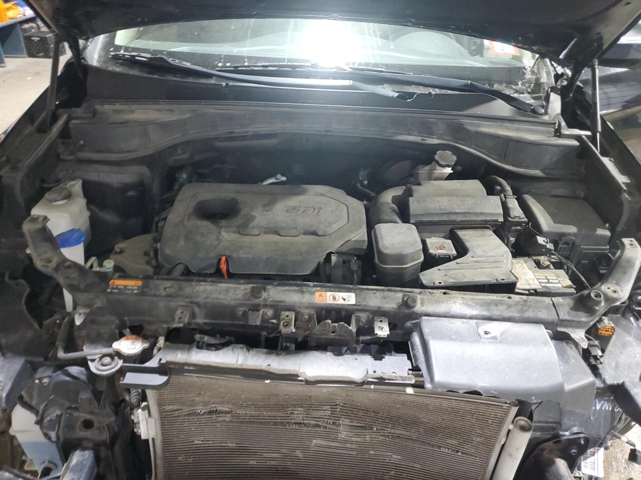 2017 Hyundai Santa Fe - Image 12