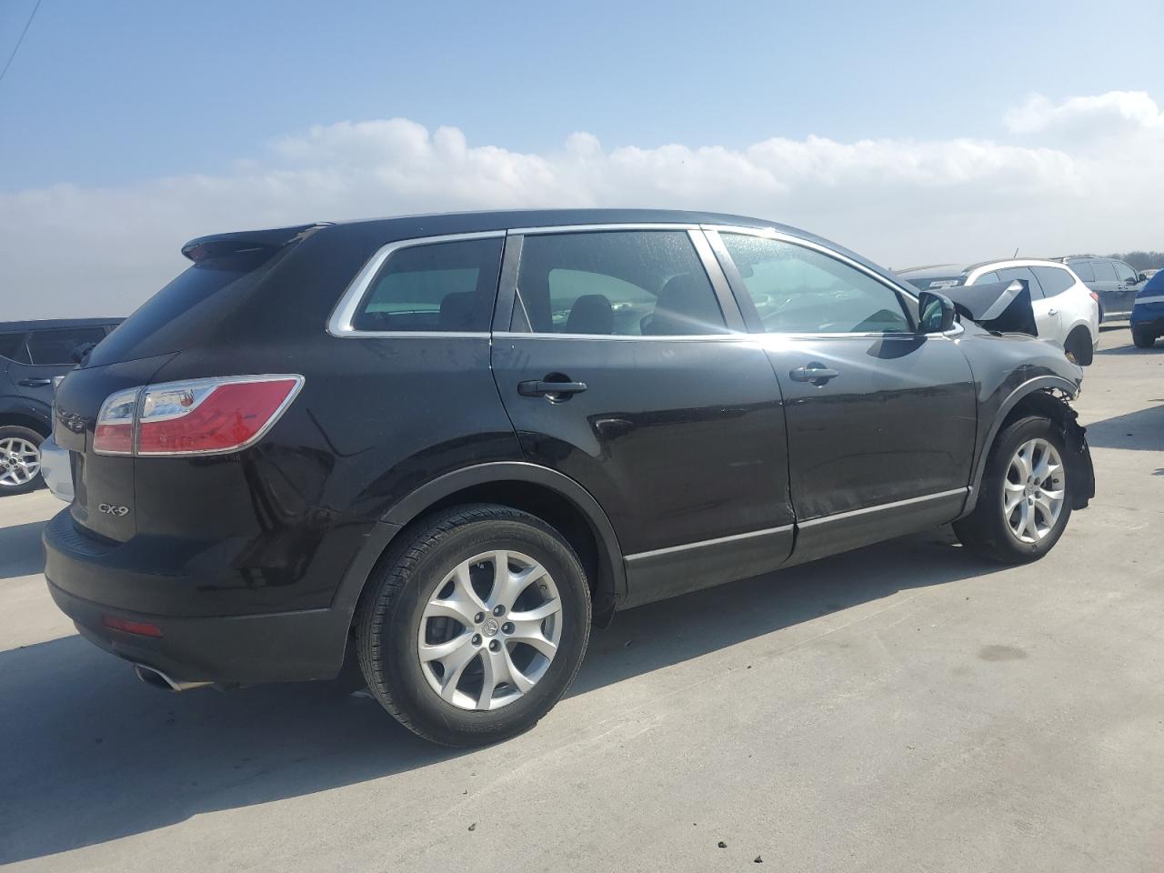 2011 Mazda CX-9 - Image 3