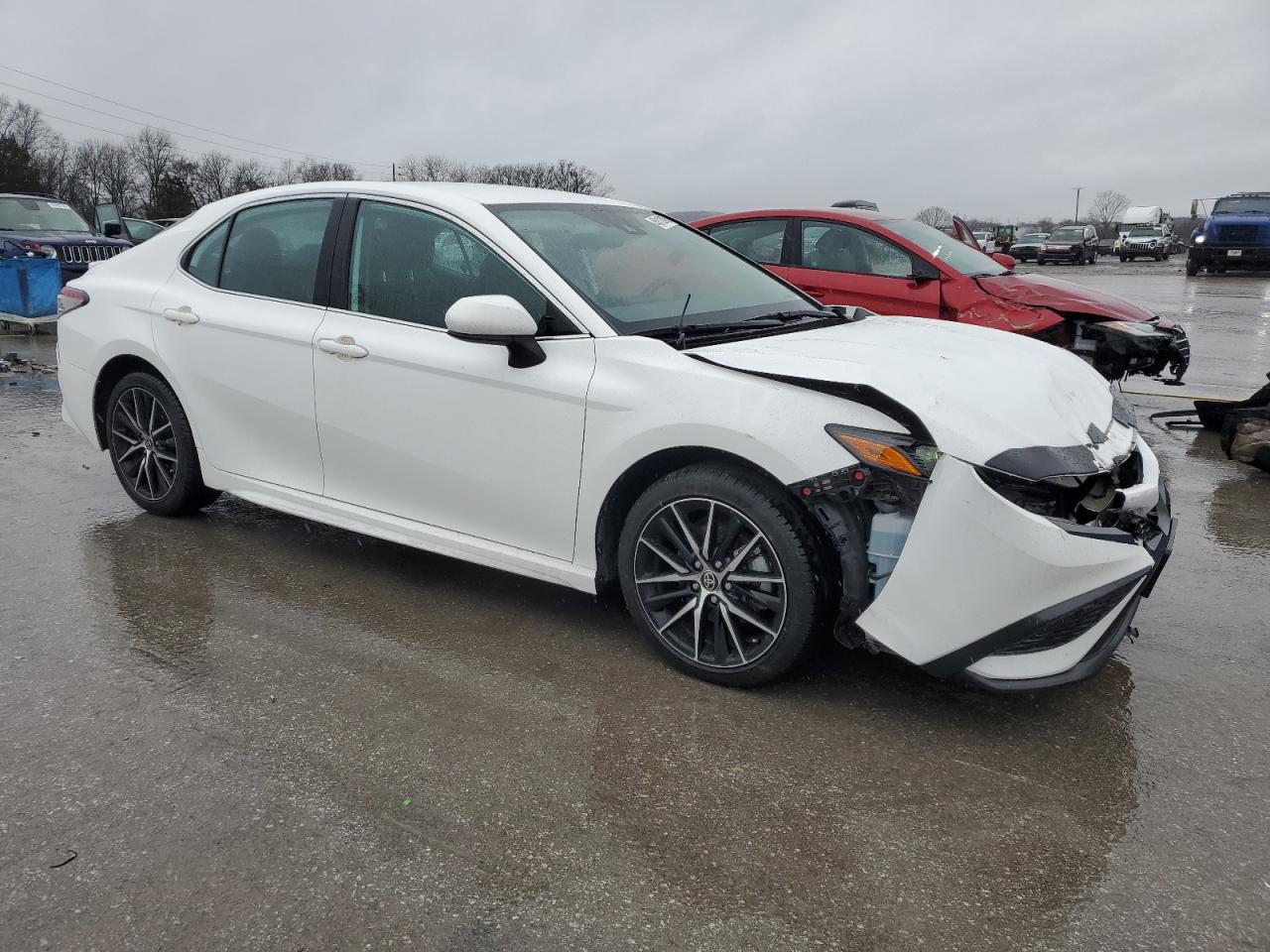 2021 Toyota Camry - Image 4
