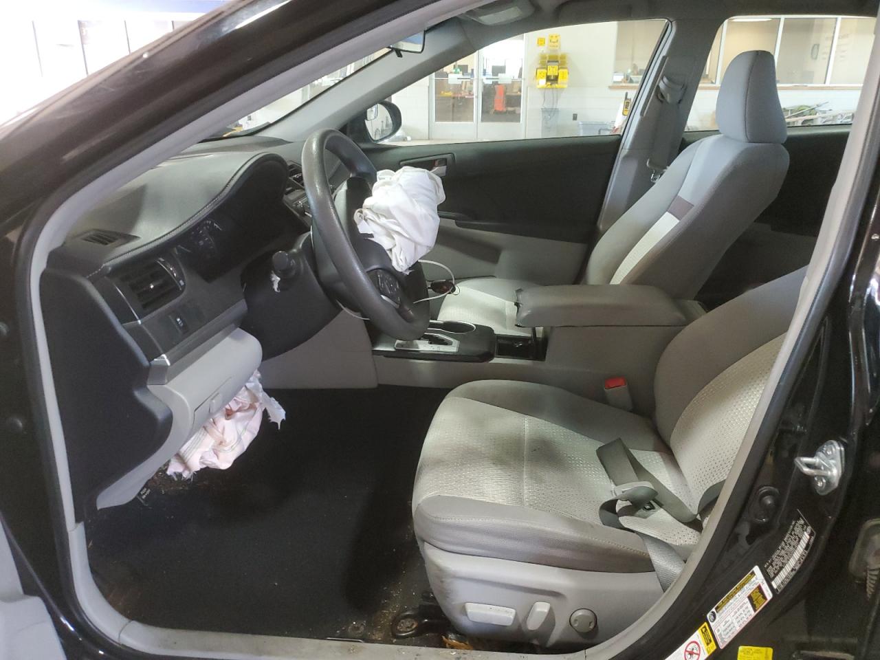 2012 Toyota Camry - Image 7