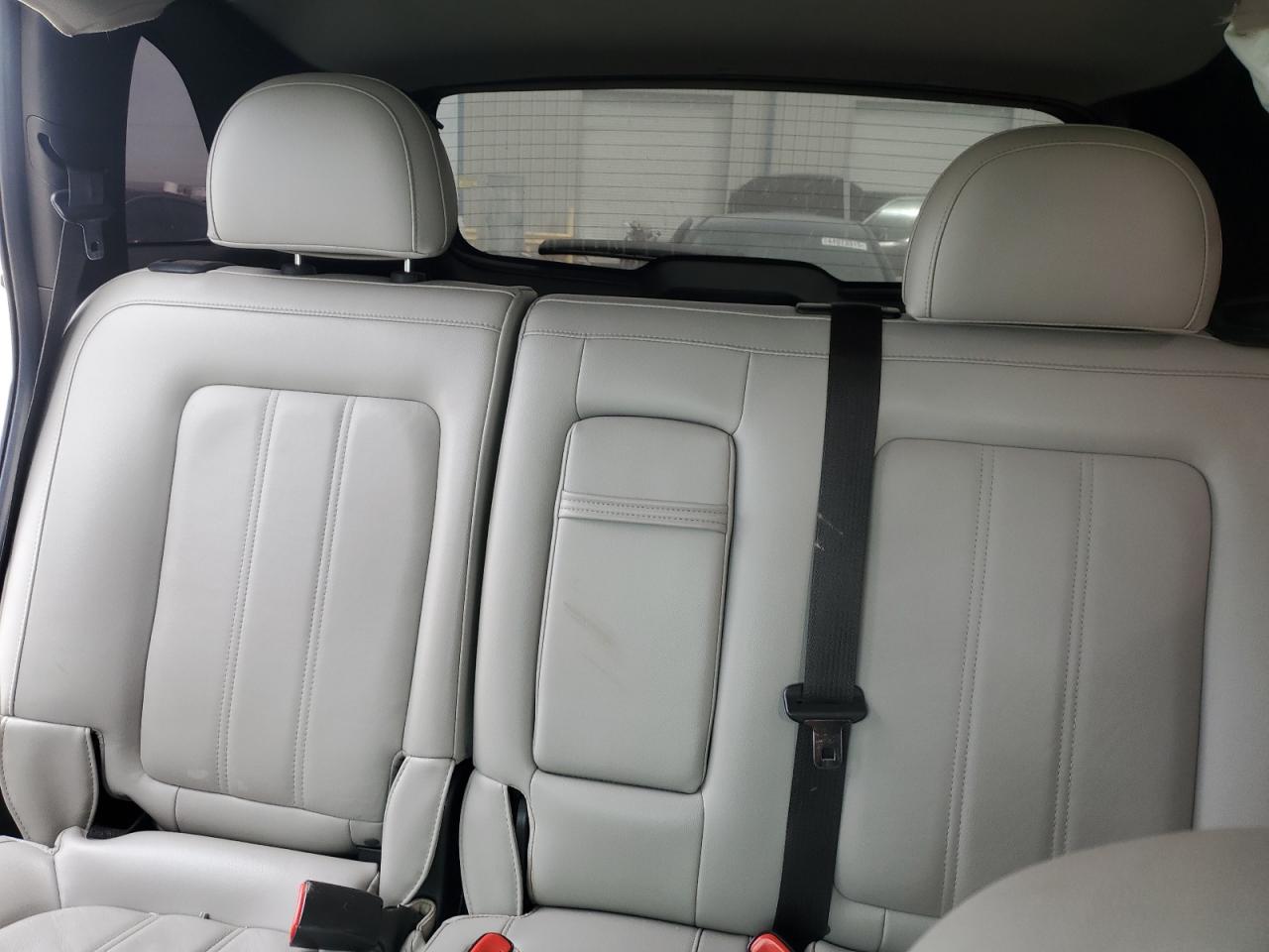 2013 Chevrolet Captiva - Image 10
