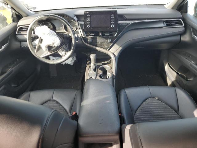  TOYOTA CAMRY 2021 Biały
