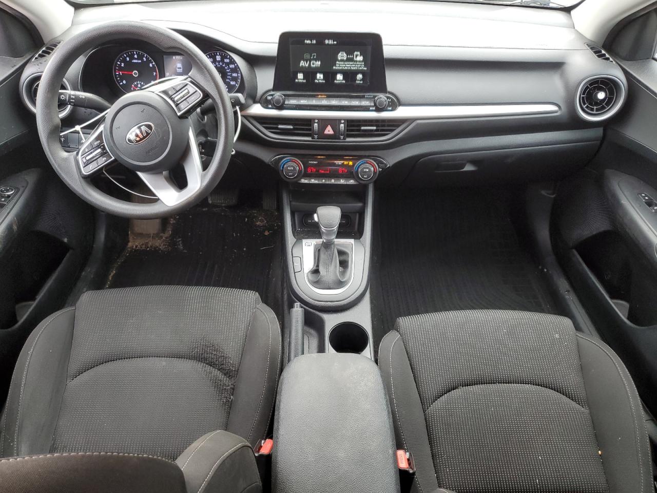 2019 Kia Forte - Image 8