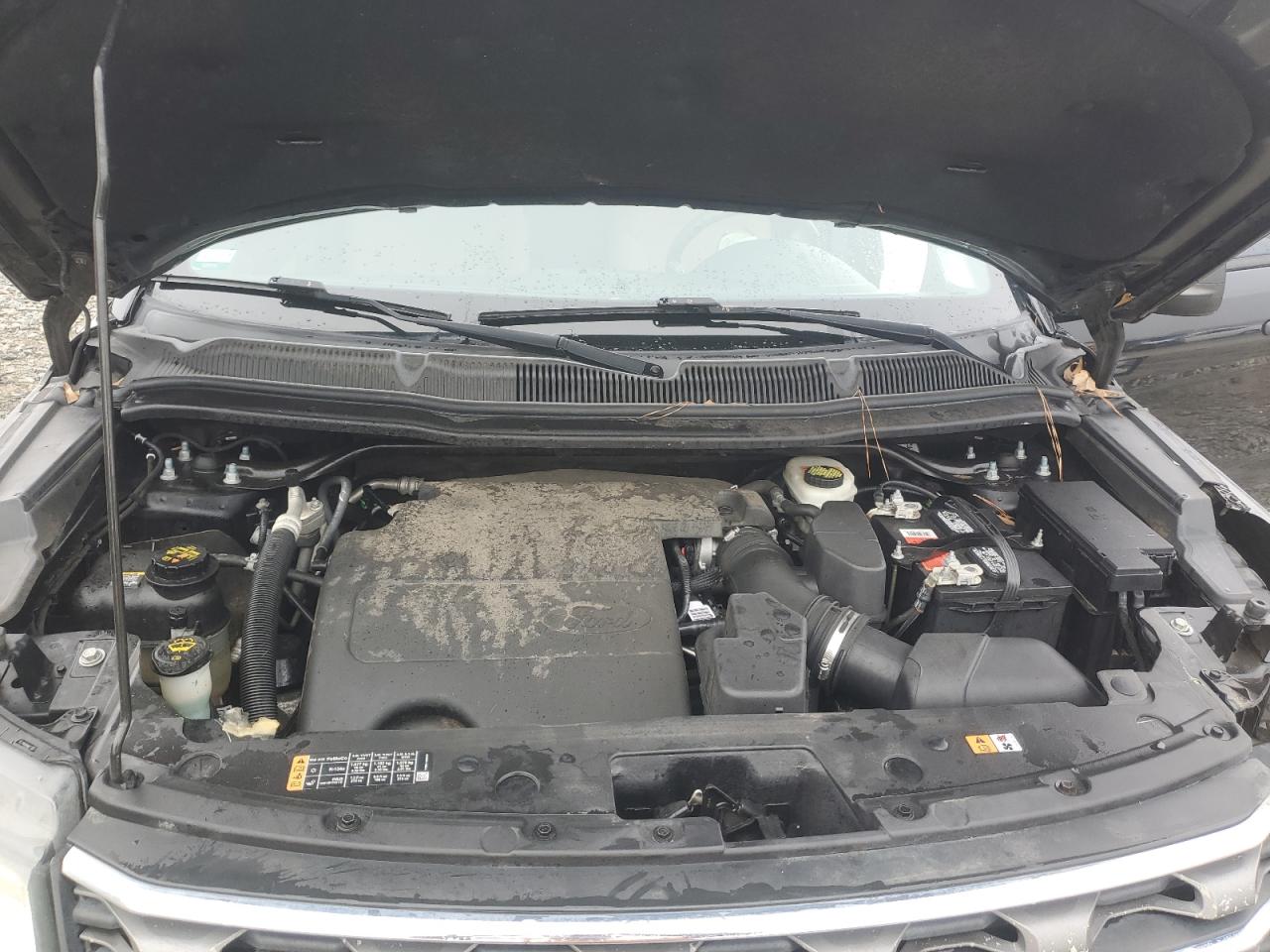 2016 Ford Explorer - Image 12