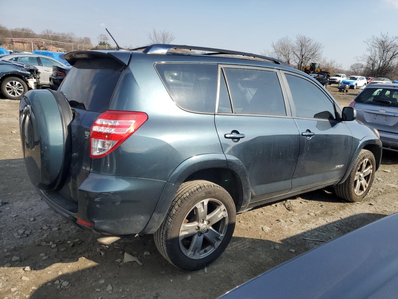 2010 Toyota RAV 4 - Image 3