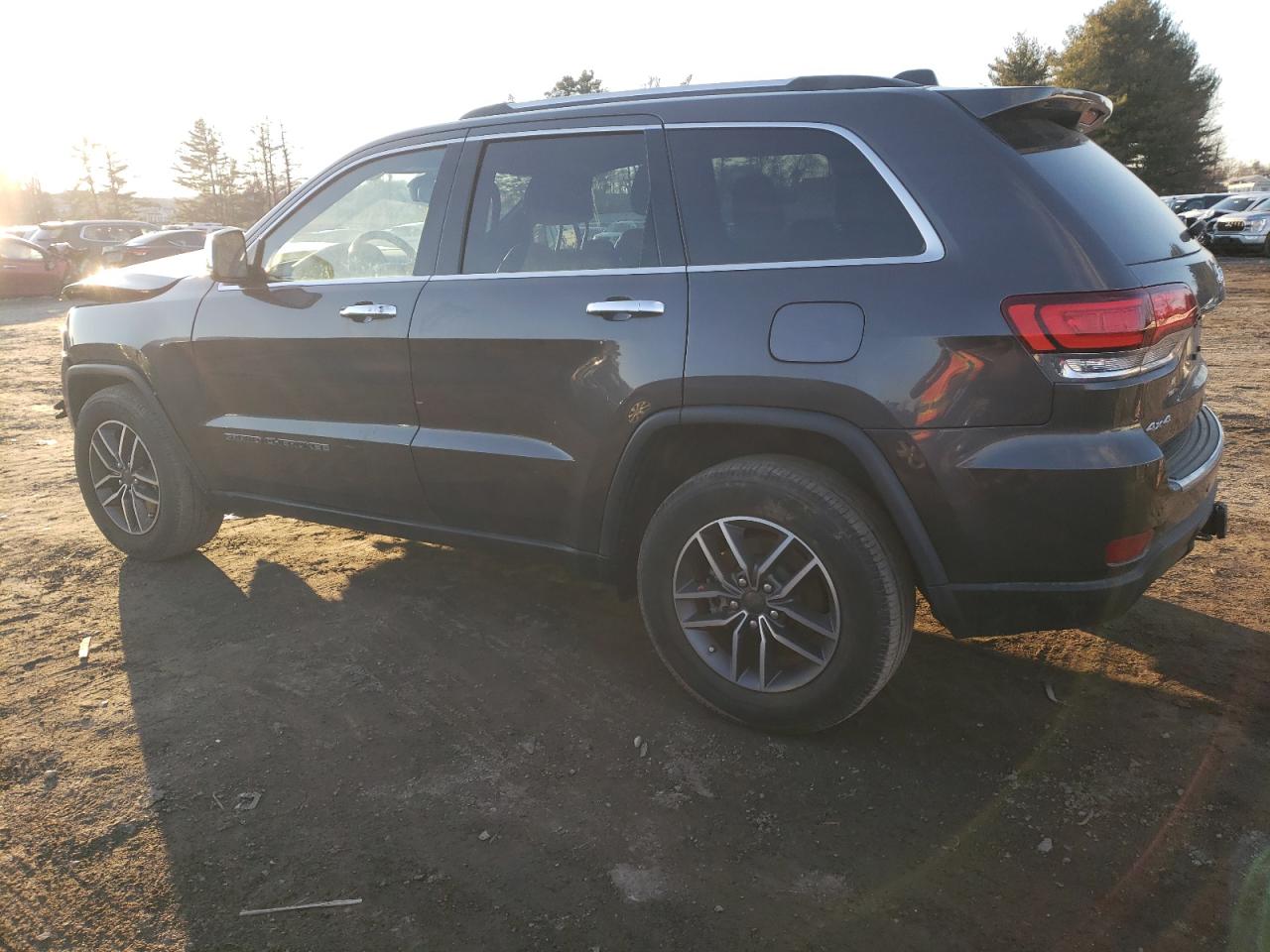 2021 Jeep Grand Cherokee - Image 2
