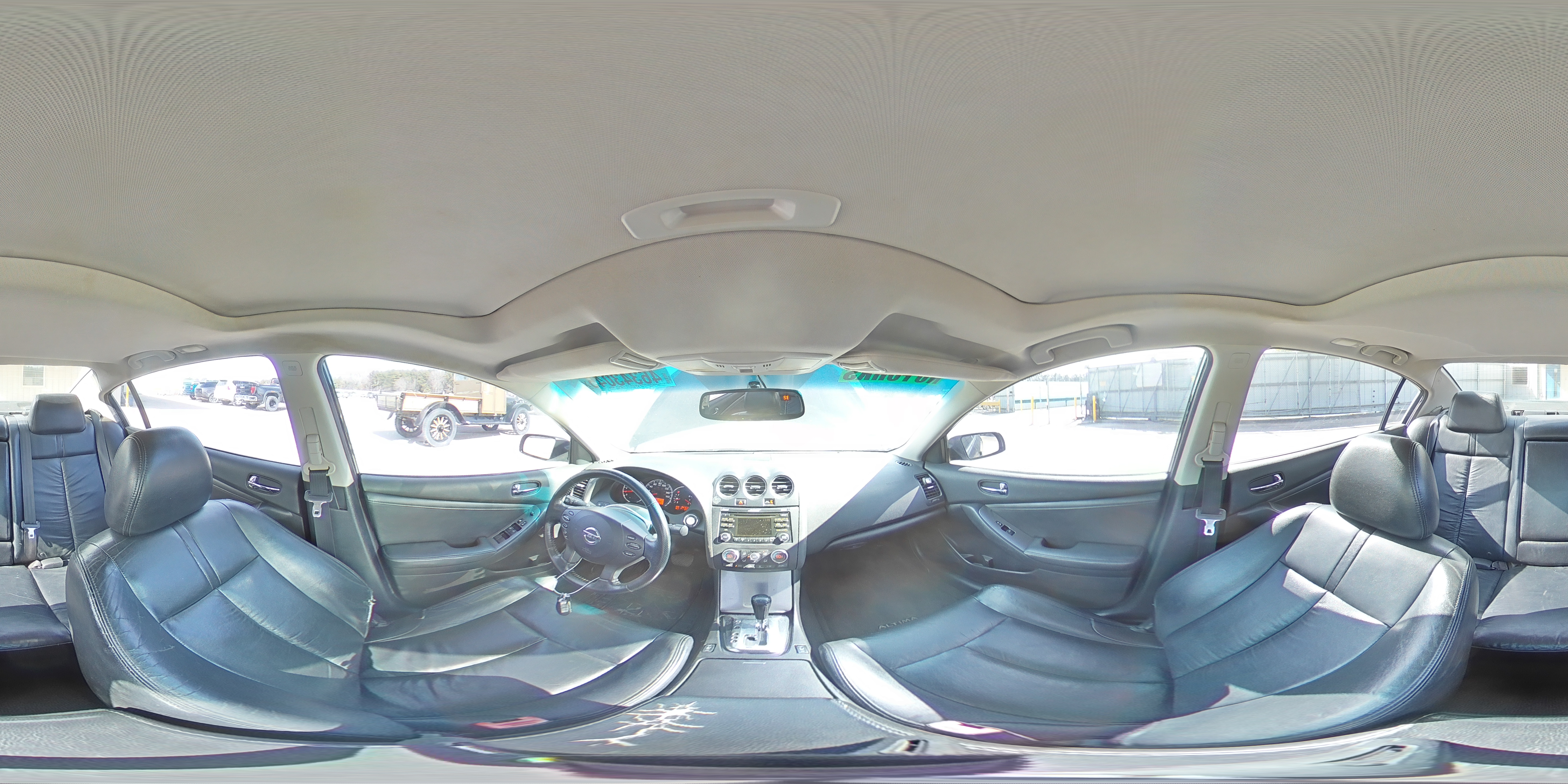 2012 Nissan Altima - Image 13