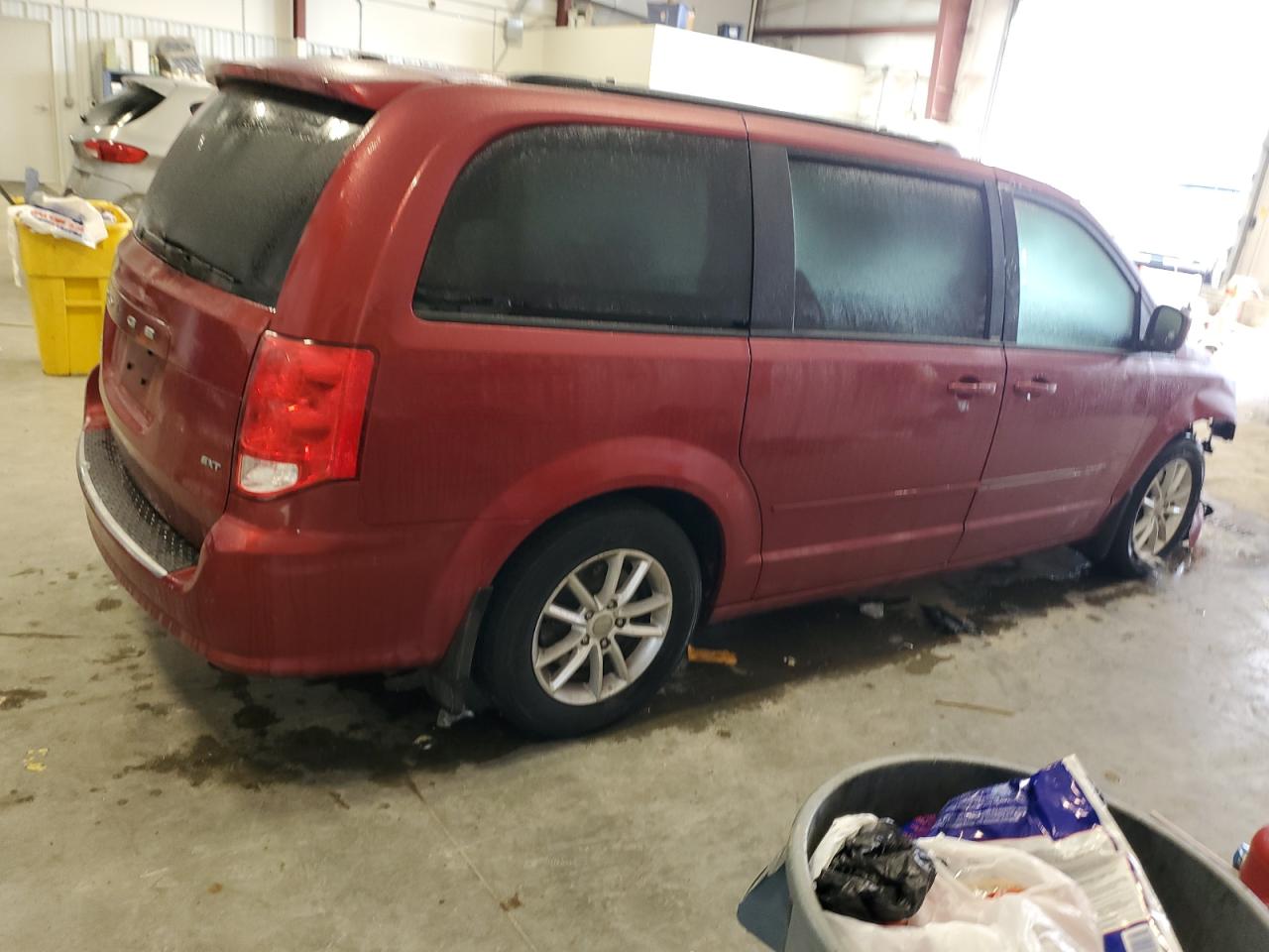 2014 Dodge Caravan - Image 3