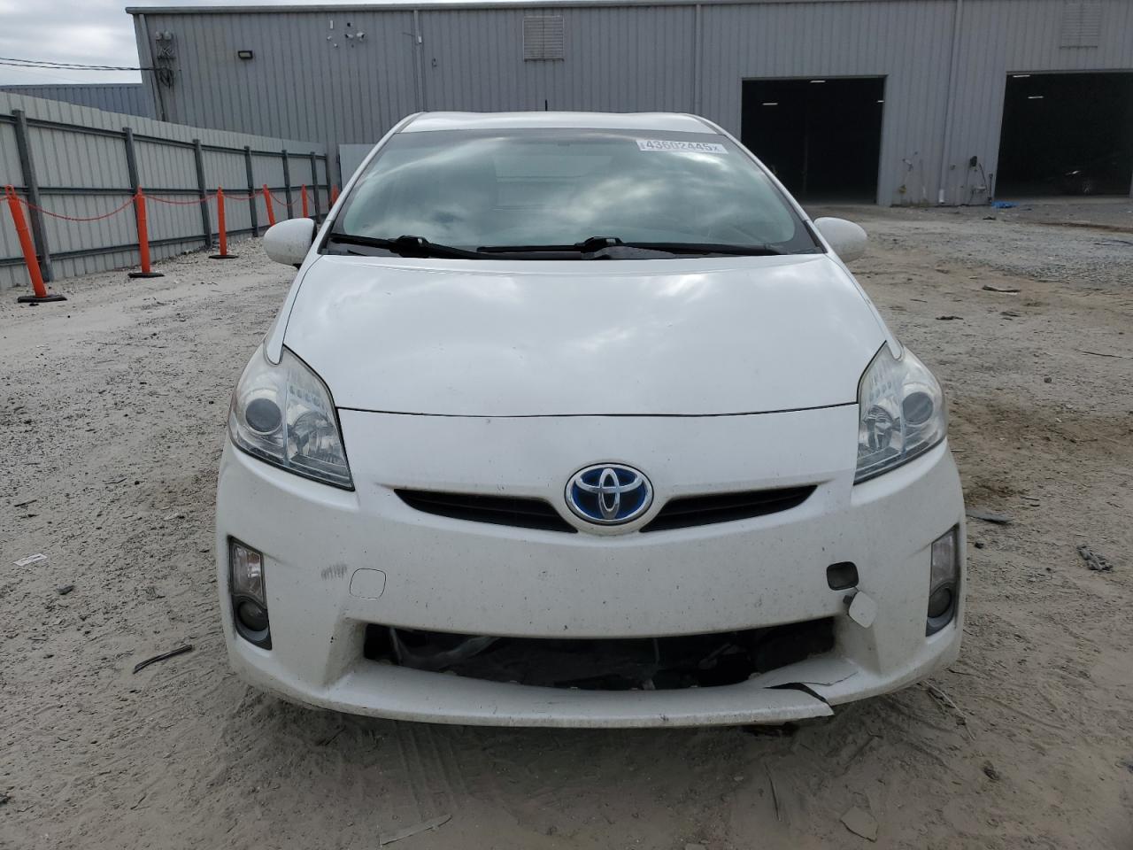 2011 Toyota Prius - Image 5