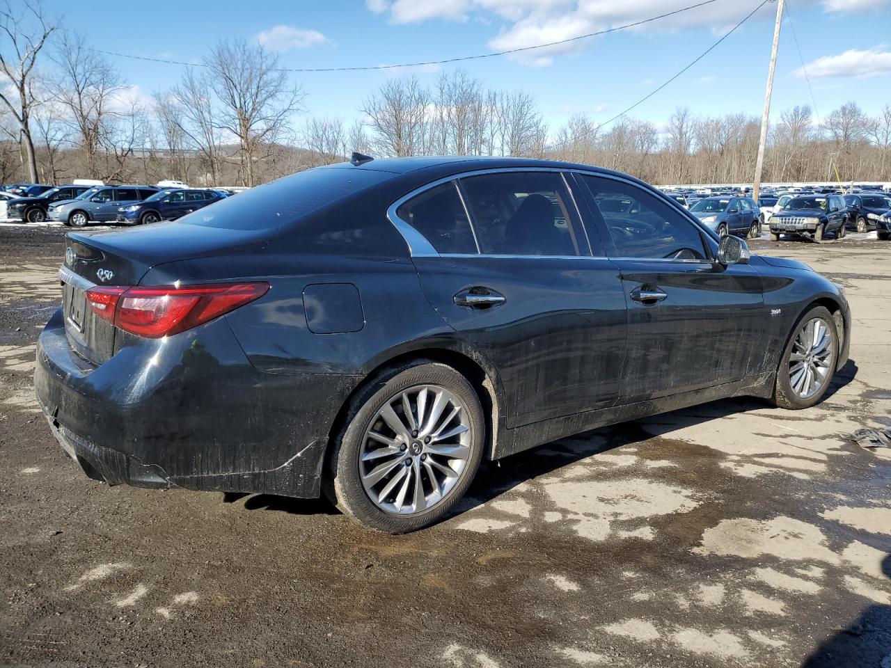 2018 Infiniti Q50 - Image 3