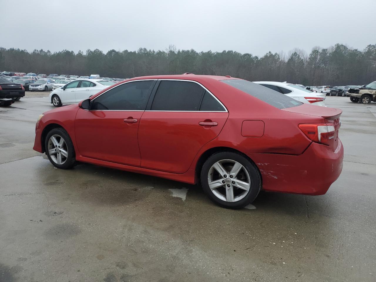 2014 Toyota Camry - Image 2