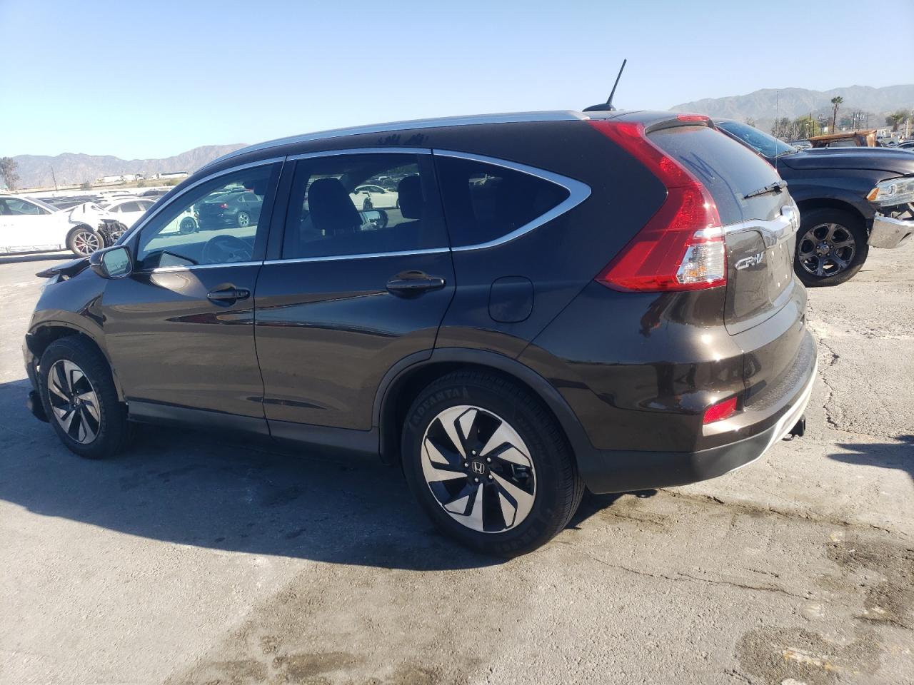 2016 Honda CR-V - Image 2