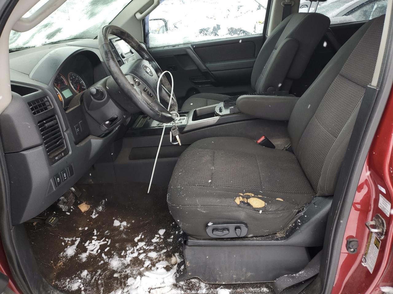 2013 Nissan Titan - Image 7