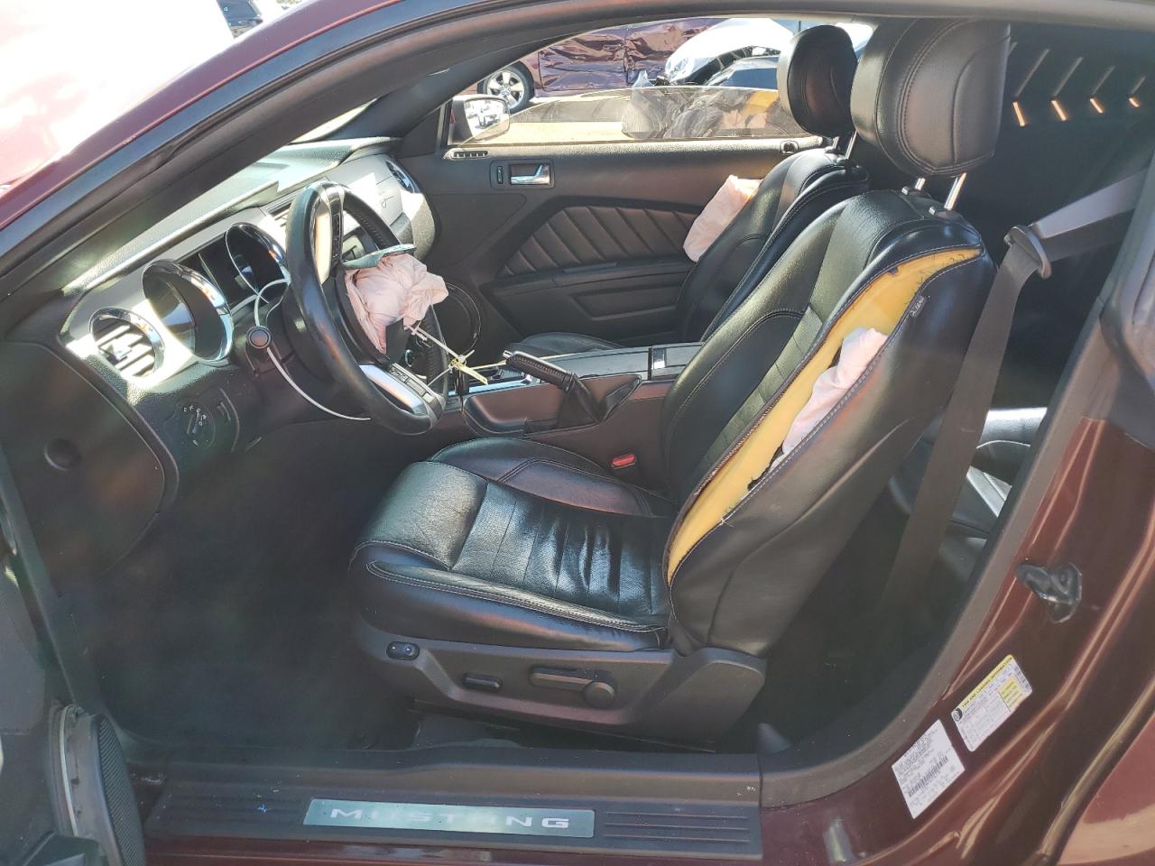 2013 Ford Mustang - Image 7