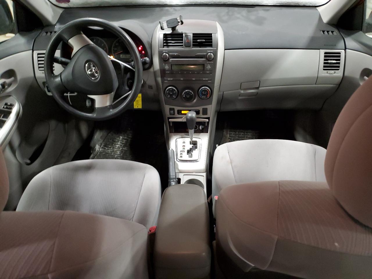 2011 Toyota Corolla - Image 8