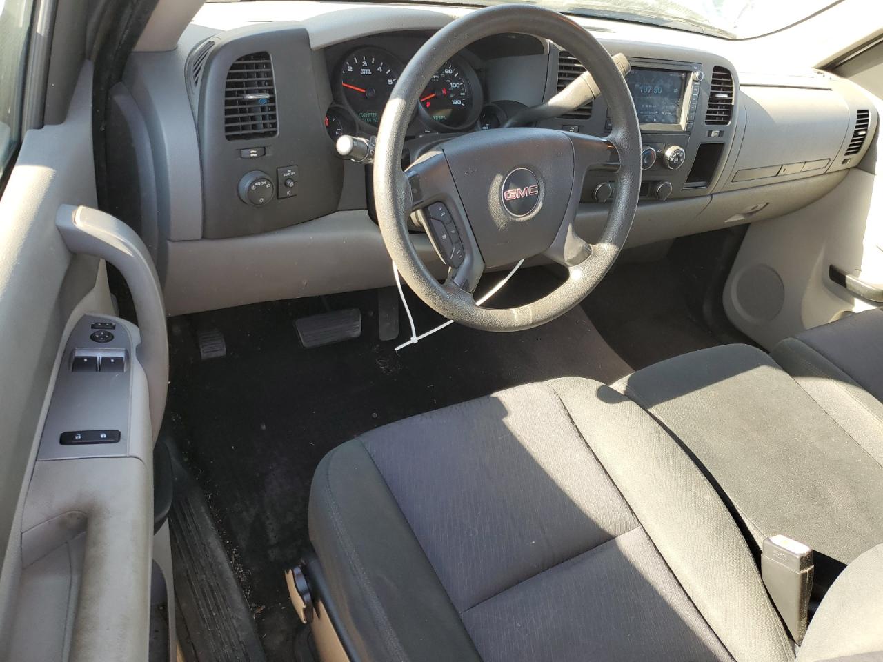 2012 GMC Sierra - Image 8
