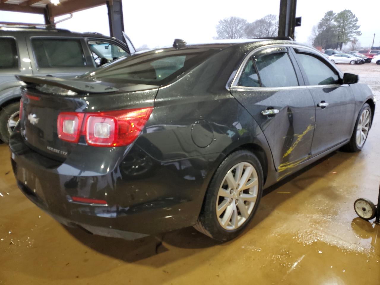 2014 Chevrolet Malibu - Image 3