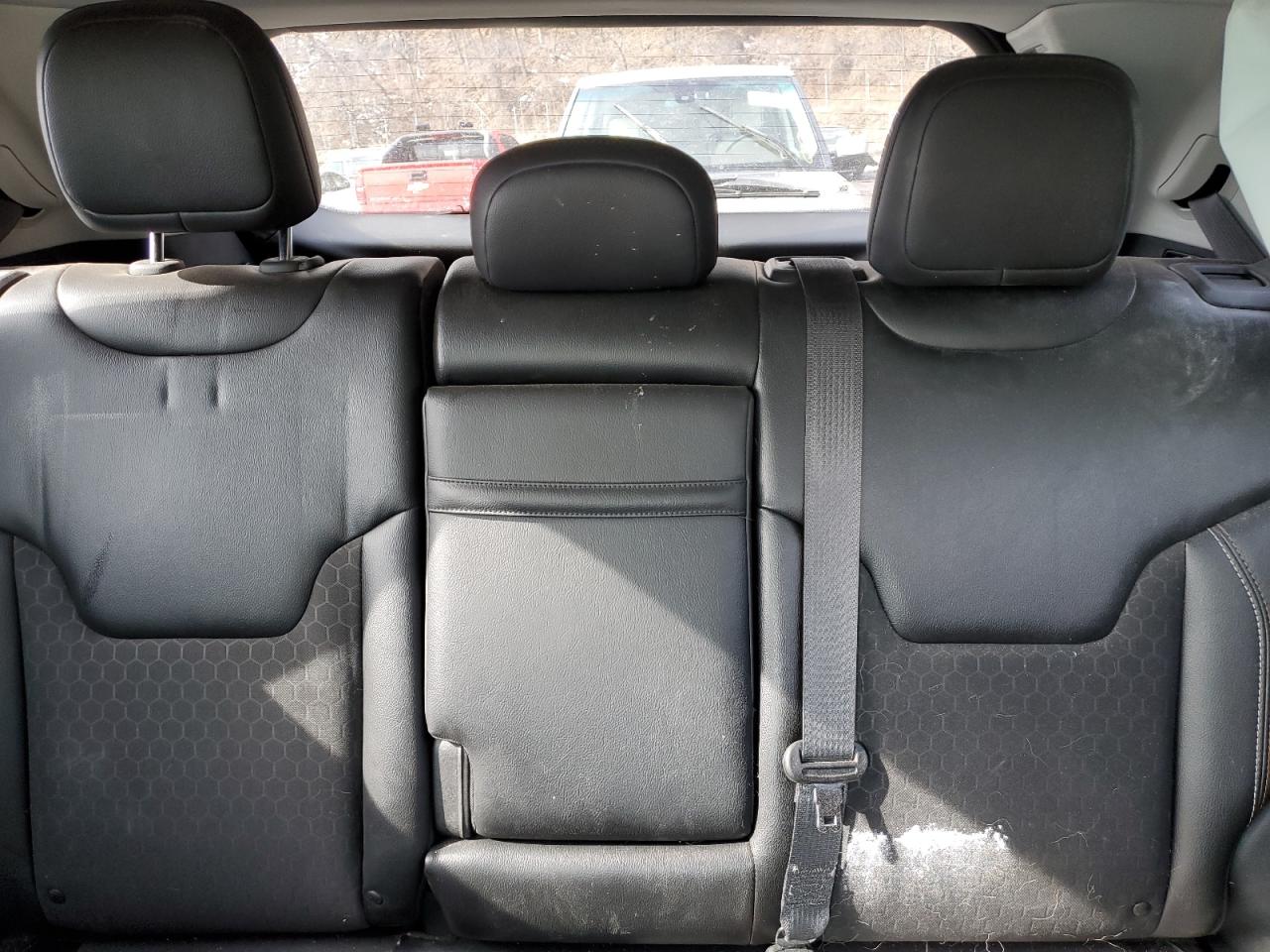 2018 Jeep Compass - Image 10
