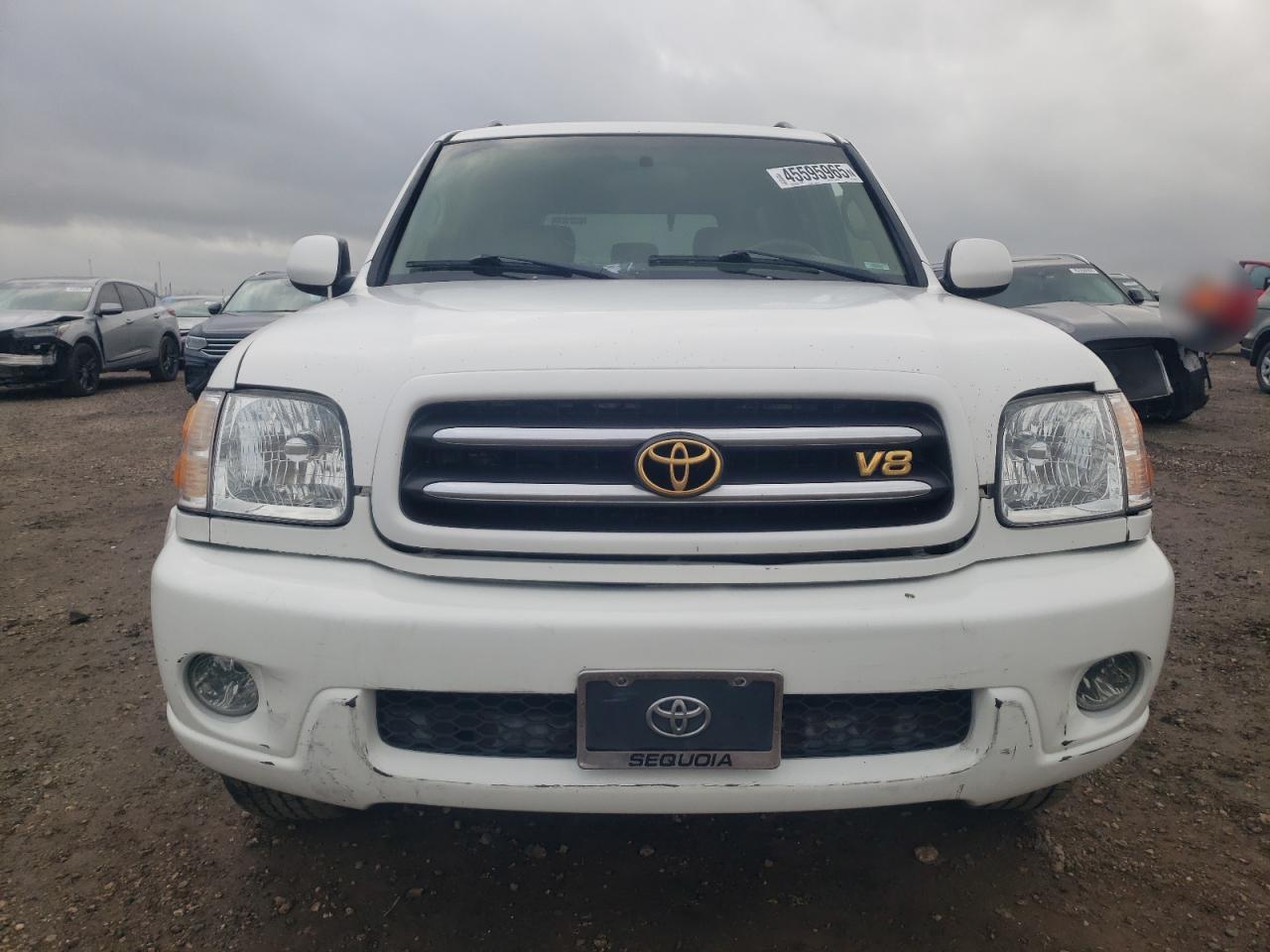 2001 Toyota Sequoia - Image 5