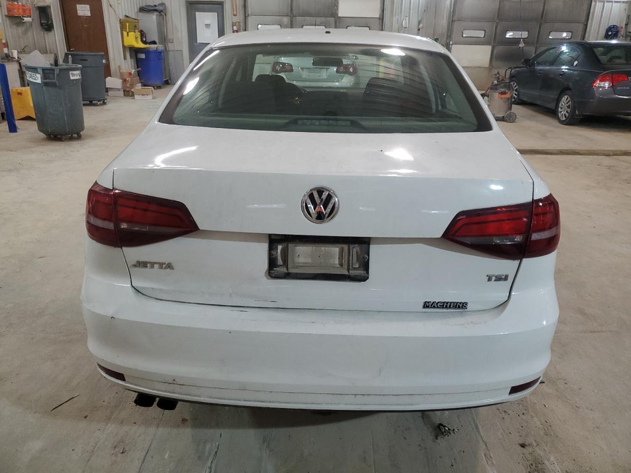 2016 Volkswagen Jetta - Image 6