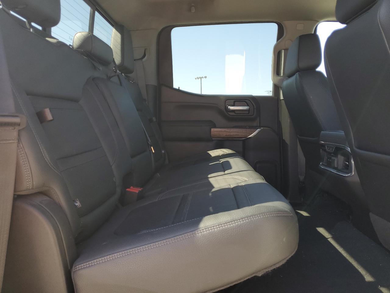 2020 GMC Sierra - Image 10
