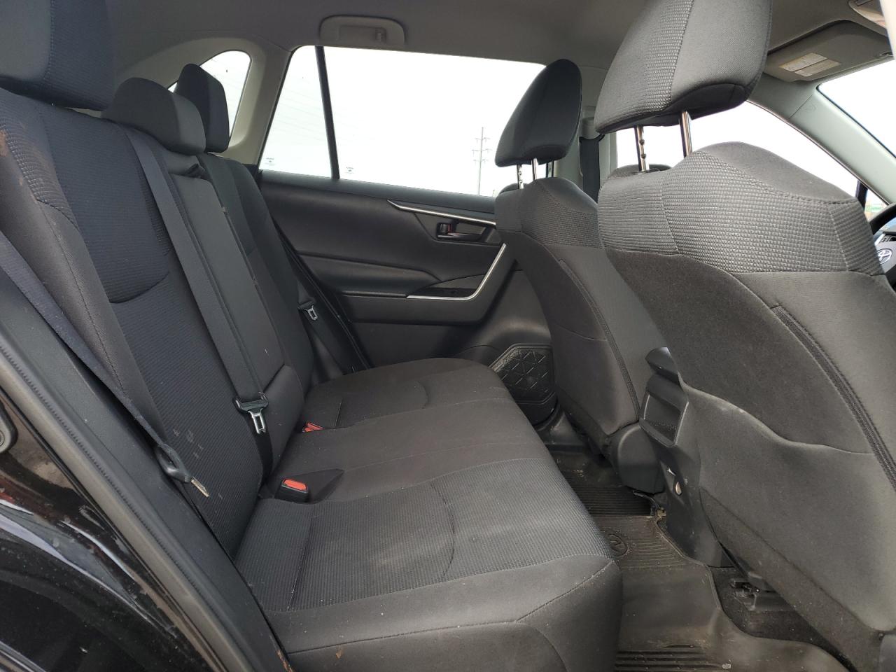 2020 Toyota RAV 4 - Image 11
