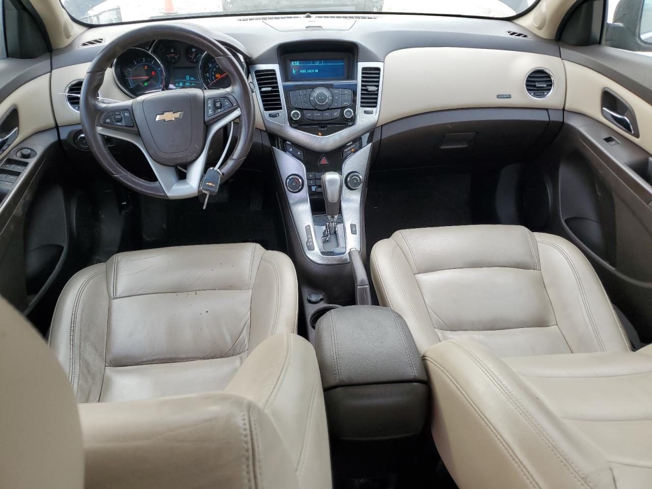 2012 Chevrolet Cruze - Image 8