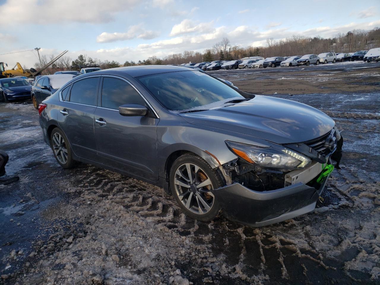 2016 Nissan Altima - Image 4