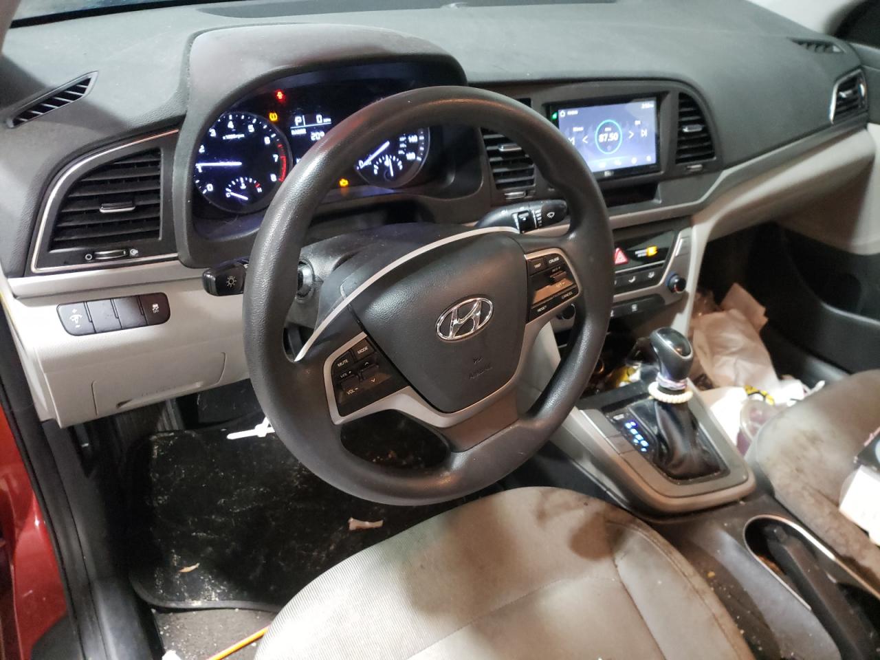 2017 Hyundai Elantra - Image 8