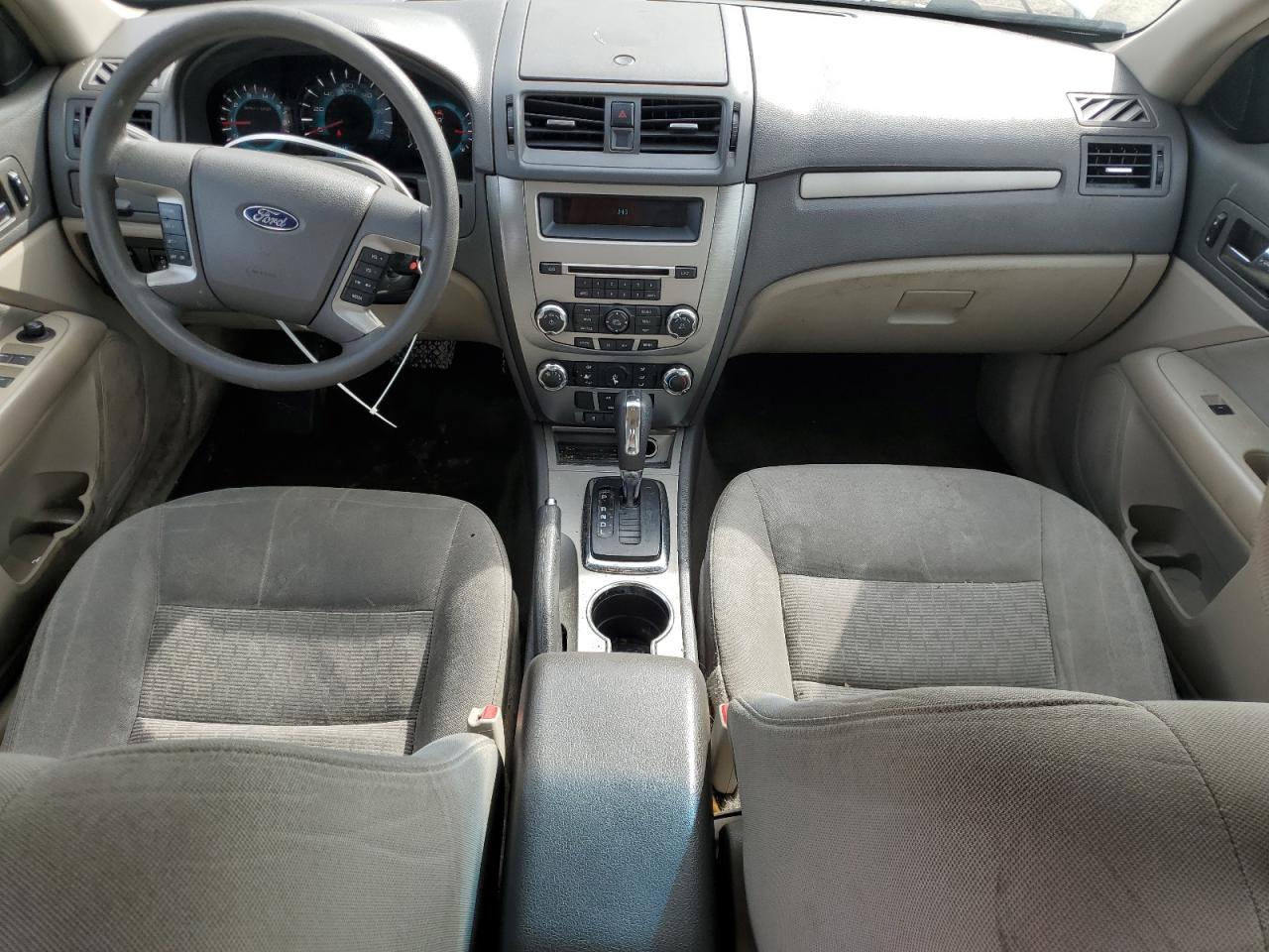 2010 Ford Fusion - Image 8