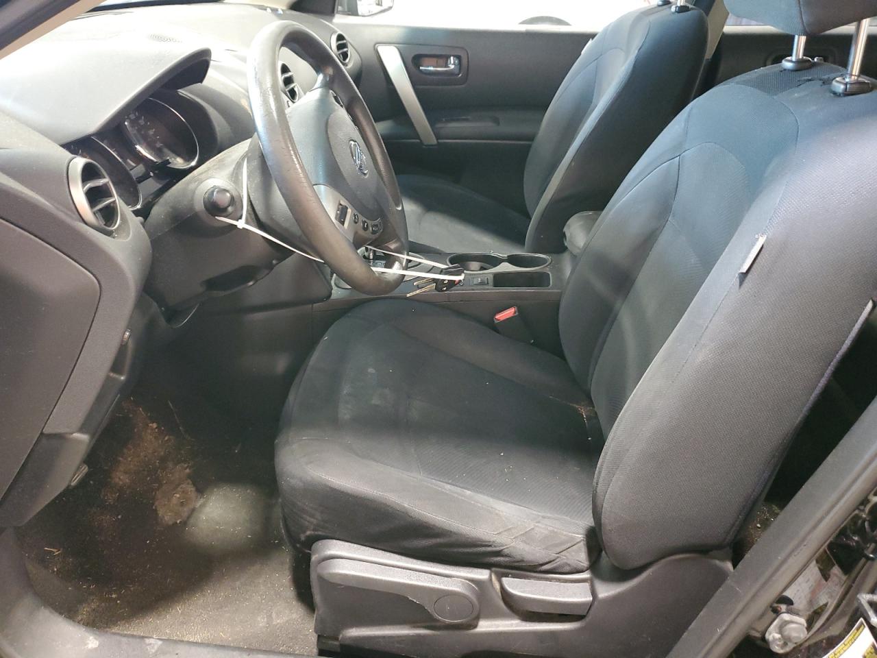 2014 Nissan Rogue - Image 7