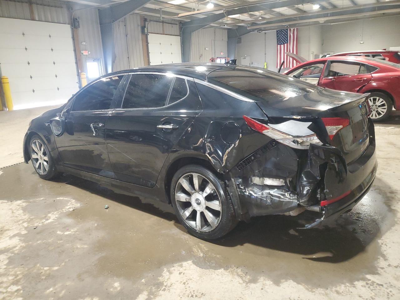 2011 Kia Optima - Image 2