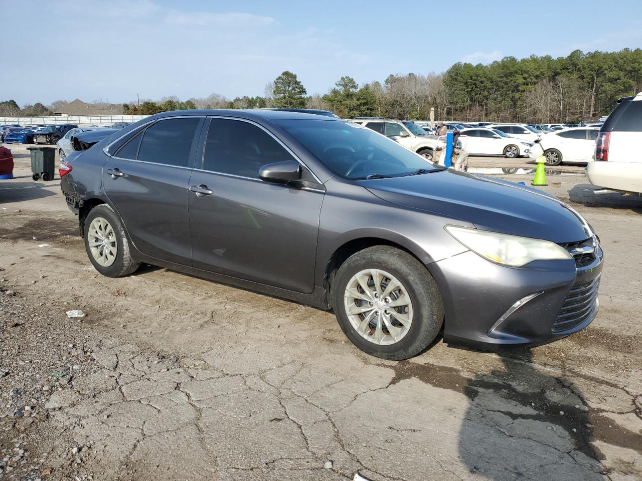 2016 Toyota Camry - Image 4