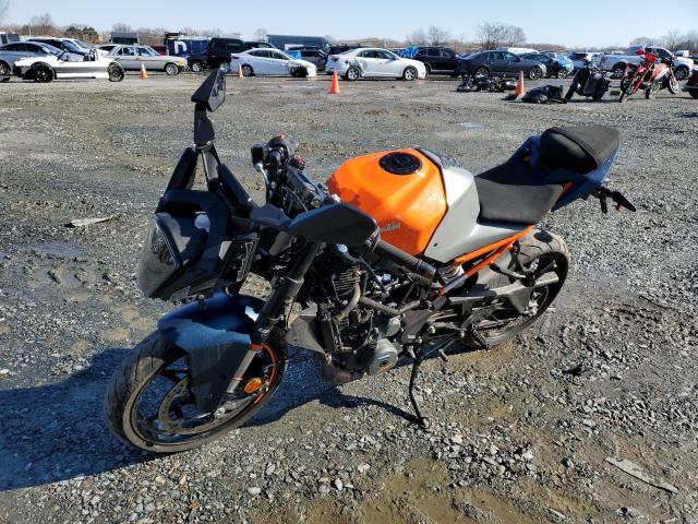 2023 KTM 390 RC