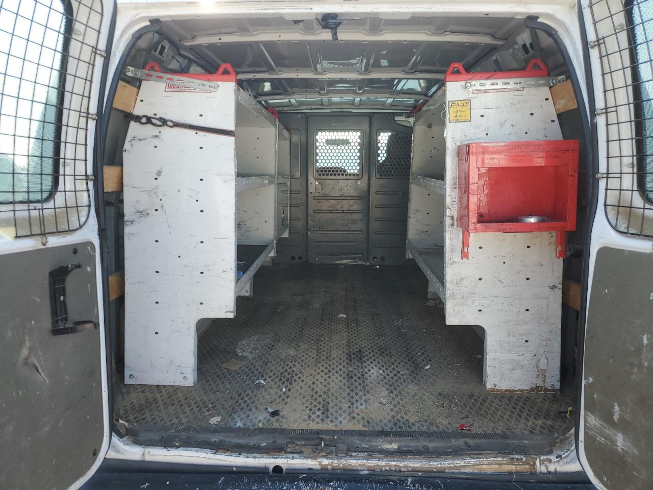 2014 Ford Econoline - Image 10