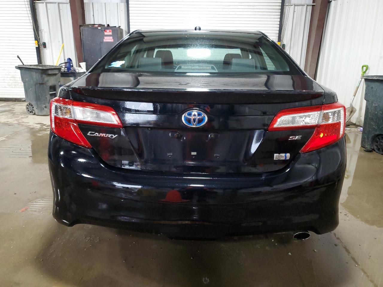 2014 Toyota Camry - Image 6