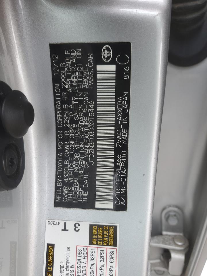 2013 Toyota Prius - Image 14